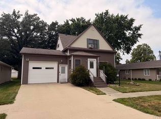 204 Fir St, Hospers, IA 51238