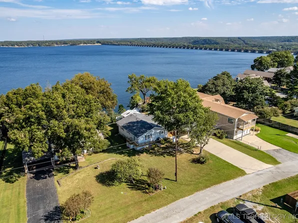 870 Morrow Dr, Vinita, OK 74301