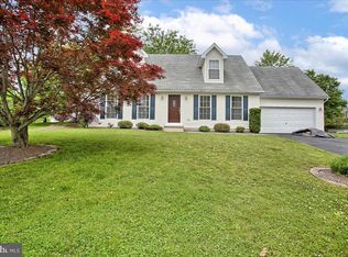 75 Saint Andrews Way, Etters, PA