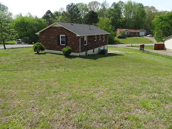 4th image of 337 Golden Dr