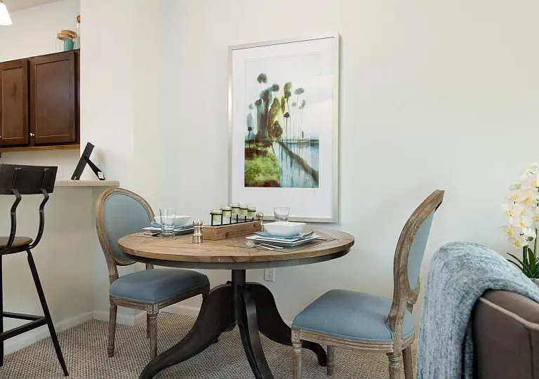 Regency Apartment Homes — Photo 22