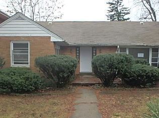 386 W 16th St, Chicago Heights, IL 60411