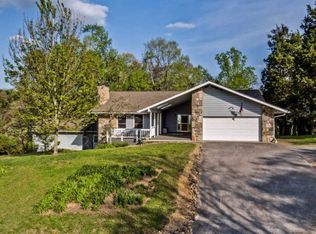 Harbour Point Cv, Lenoir City, TN 37772