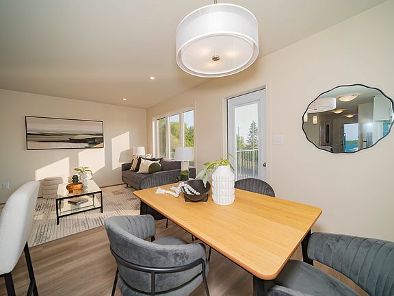 2nd image of 151 Macdonald Rd #5