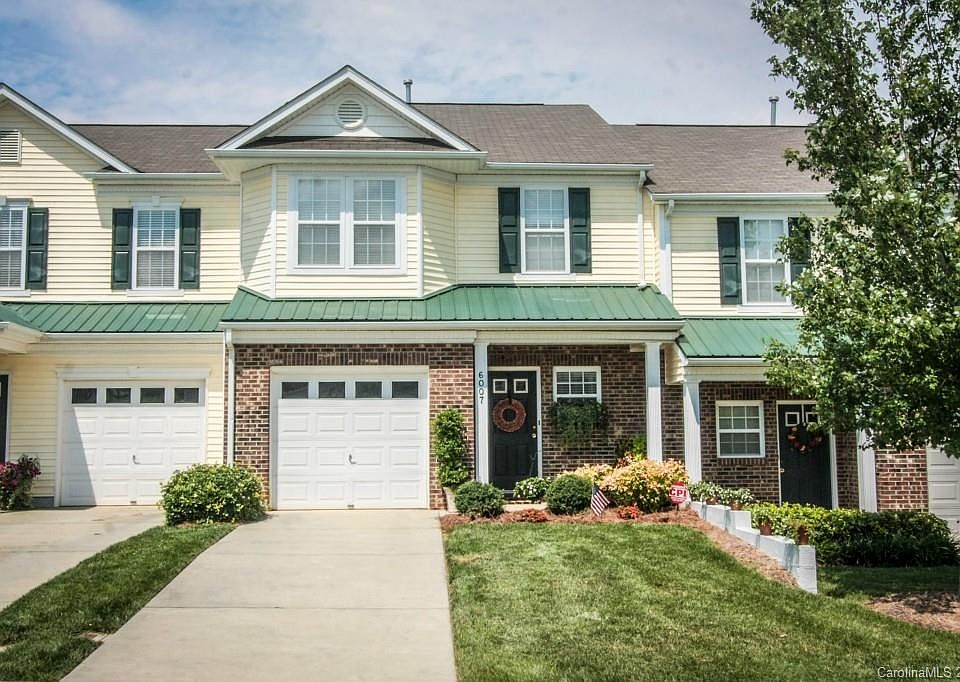 1st image of 6007 Blackheath Dr #342