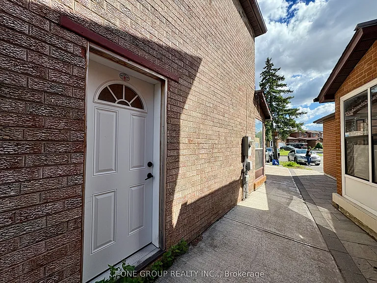 95 Dunbar Cres — Photo 23