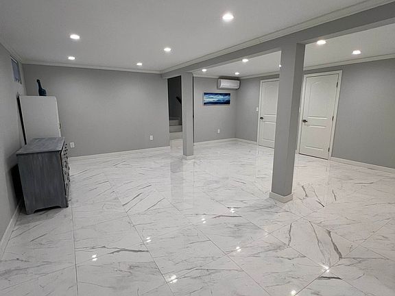 2nd image of 2039 E 70th St APT 1