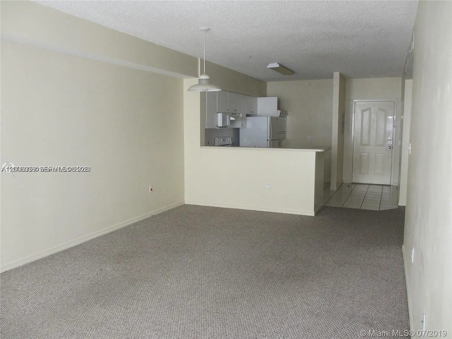 Blue Lagoon Condo — Photo 4