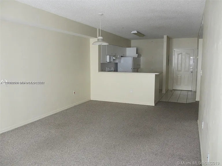 5091 NW 7th St #807 — Photo 4