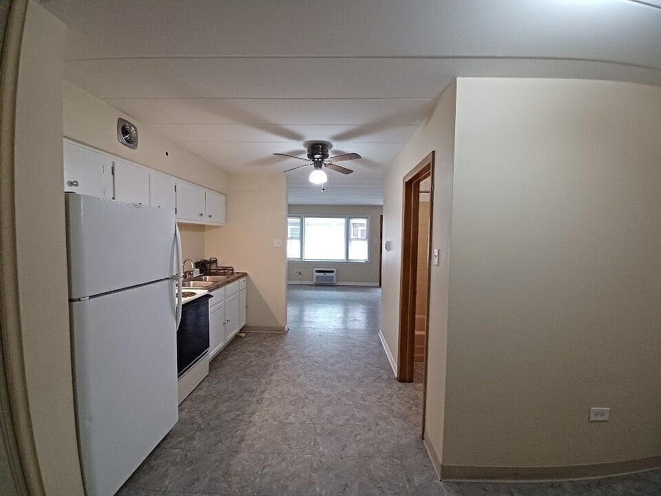 1st image of 1938 N 17th Ave