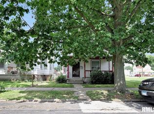 905 S Warren St, Peoria, IL 61605