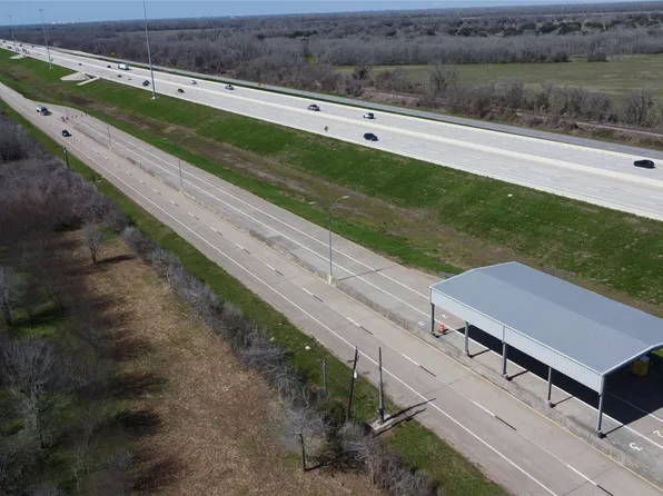 550 Peach Ridge Rd, Brookshire, TX 77423