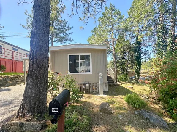 990 Laurel Ln, Grass Valley, CA 95945