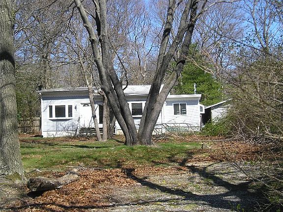 3rd image of 319 Johnson Ave