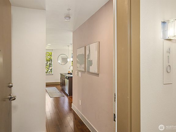 2nd image of 4547 8th Avenue NE #410