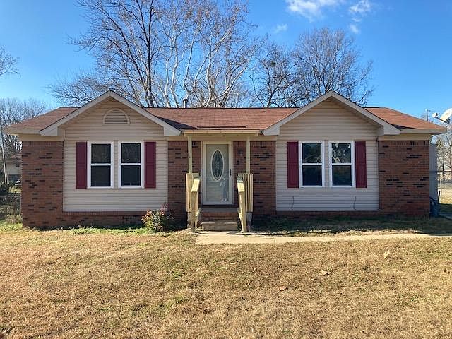 2nd image of 1204 Longbrook Dr