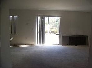 3rd image of 820 Hamster Pl