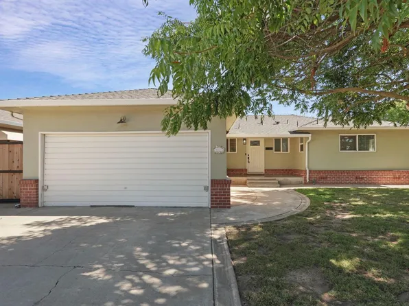 512 Sturla St, Lodi, CA 95240