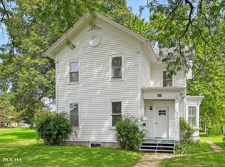1218 Jefferson St, Mendota, IL
