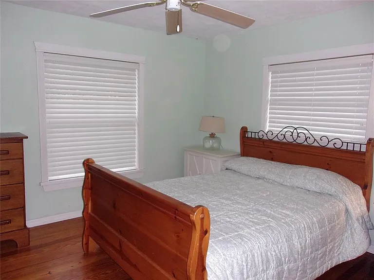 24279 Yacht Club Blvd — Photo 8