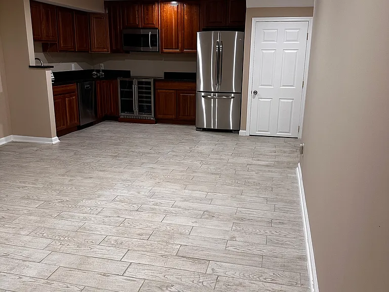 9570 Linnett Hill Dr — Photo 28