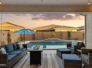 3013 E Magdalena Dr, San Tan Valley, AZ 85143