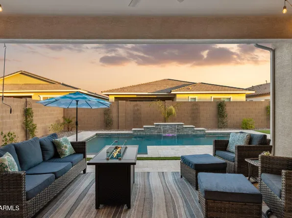 3013 E MAGDALENA Drive, San Tan Valley, AZ 85143