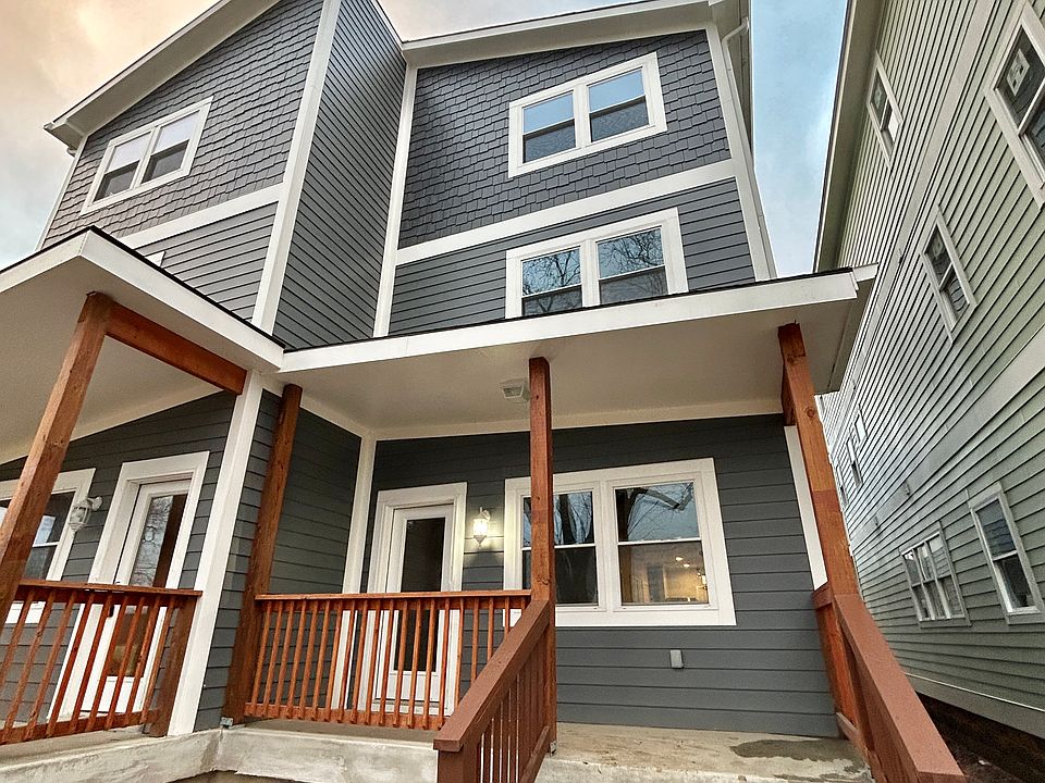 1st image of 2624 Winthrop Ave