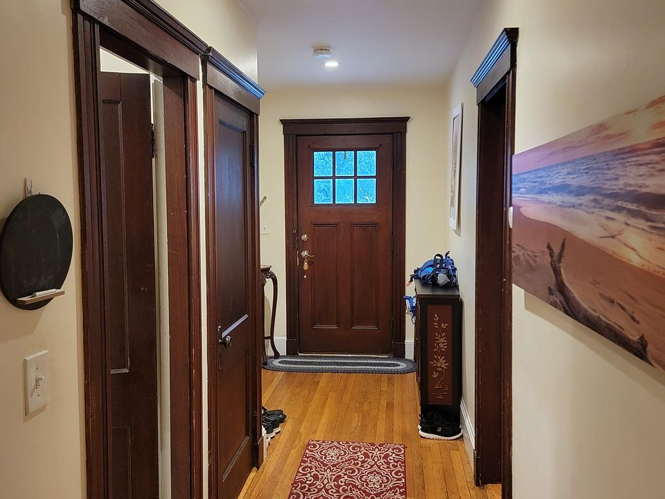 1st image of 183 Winslow Ave #1