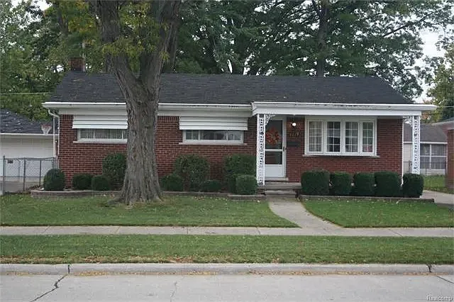 6619 Garling Dr — Photo 1