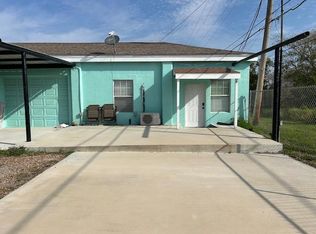 633 N Commercial St, Aransas Pass, TX 78336