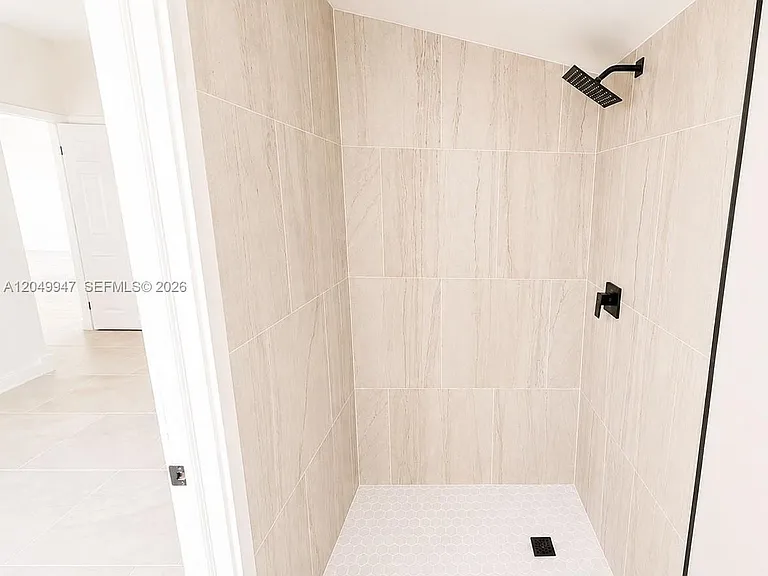 2649 Key Largo Ln #2649 — Photo 5