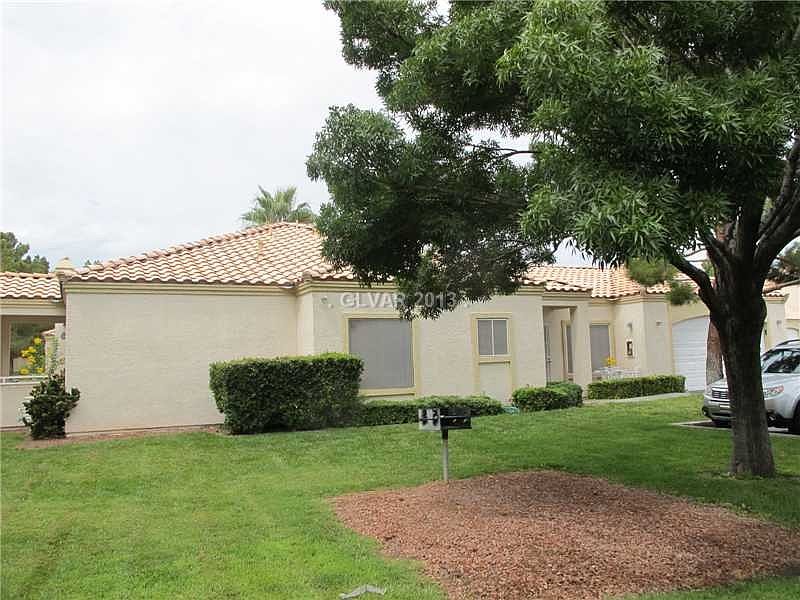 1st image of 1900 N Torrey Pines Dr Unit 133
