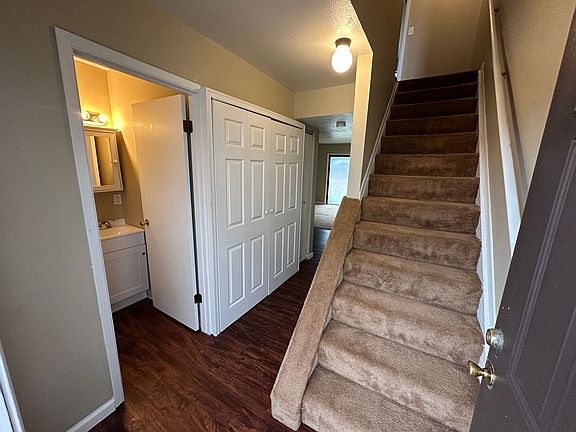 2nd image of 4600A-4690C Scioto Dr #4650C
