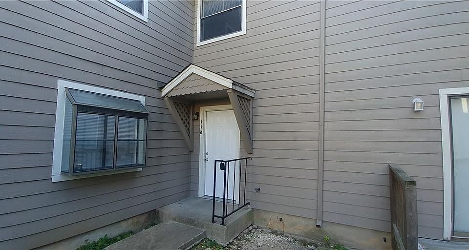 1st image of 5616 Emerald Forest Dr APT 118