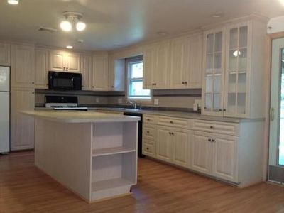 1050 East St, Dedham, MA, 02026