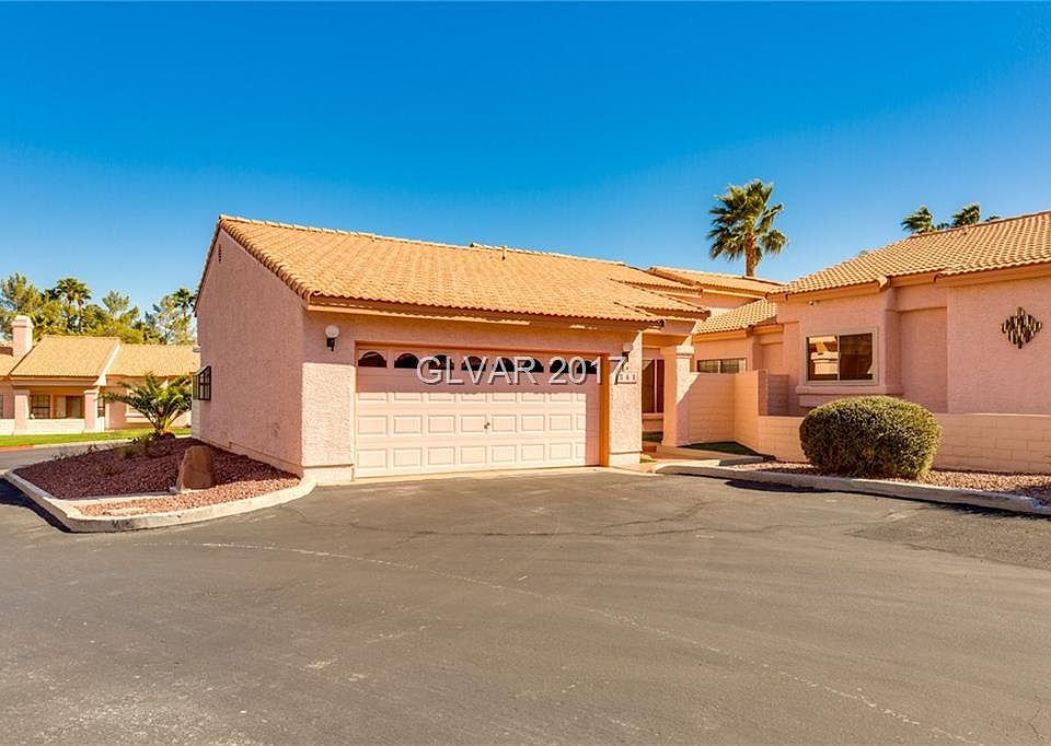 1st image of 541 Cervantes Dr