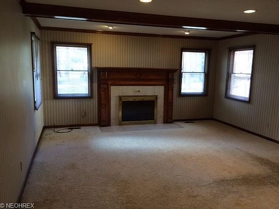 3rd image of 6640 Great Oaks Pkwy