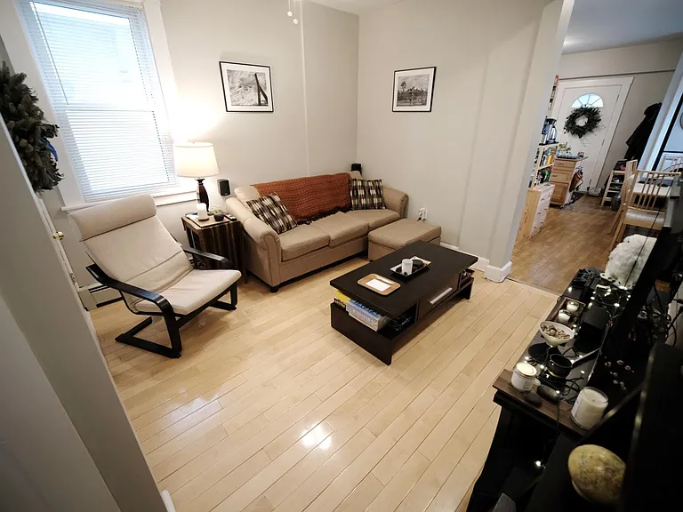 14 Harding St #1 — Photo 2