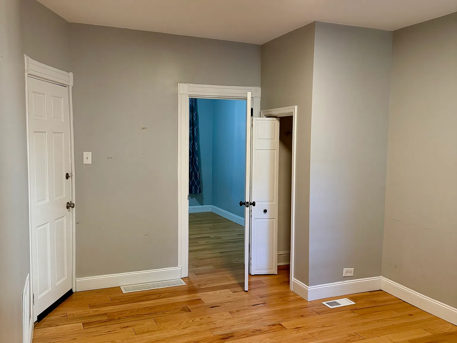 1 bed, $1,200 — Photo 4