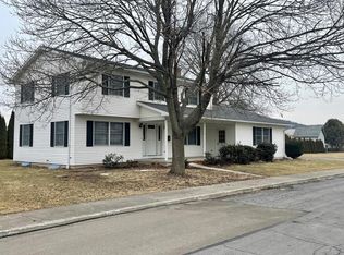 118 Elm St, Athens, PA 18810
