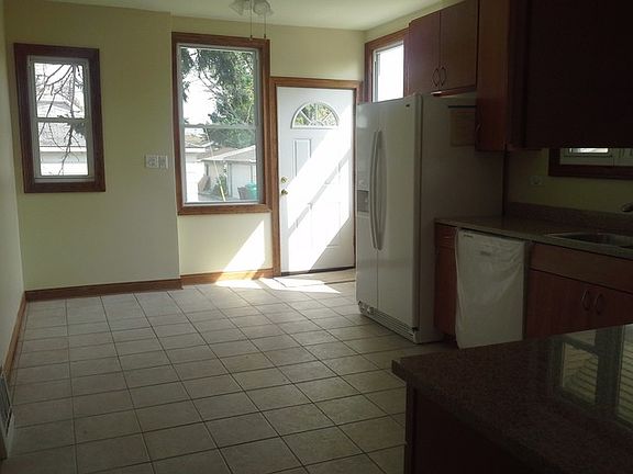 4th image of 1535 S Euclid Ave