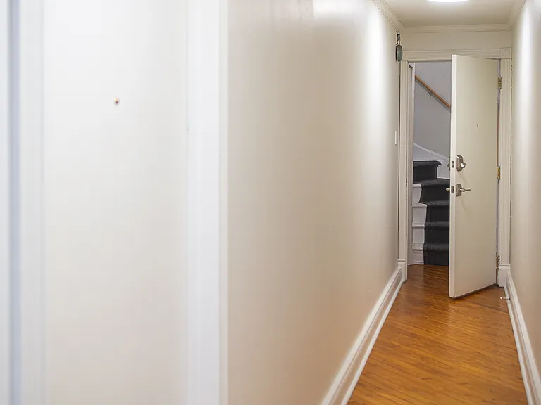 455 Fairmount Ave #2 — Photo 25
