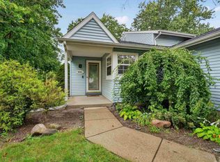 6521 Pine Meadows Ln, Fort Wayne, IN 46835