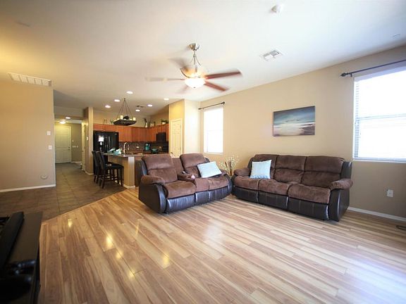 4th image of 334 W Calle Matraca