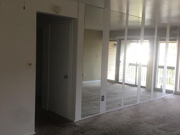 2nd image of 425 S 1000 E APT 506C