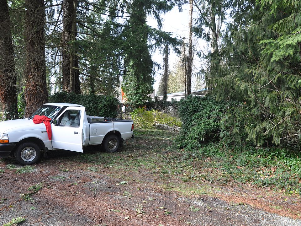 1st image of 20916 93rd St E