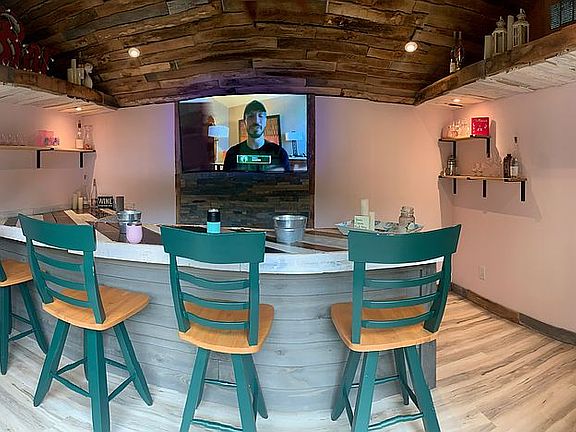 Shed Bar
