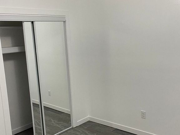 3rd image of 211 E Main St APT 4