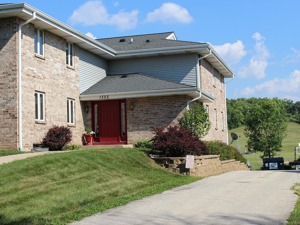 1st image of 1352 Meadowcreek Dr